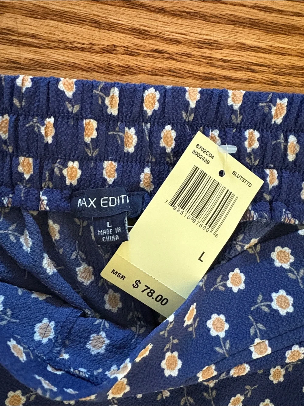 Max Edition Blue Floral Matching Top and Pants Set with Cream Daisy Blooms New